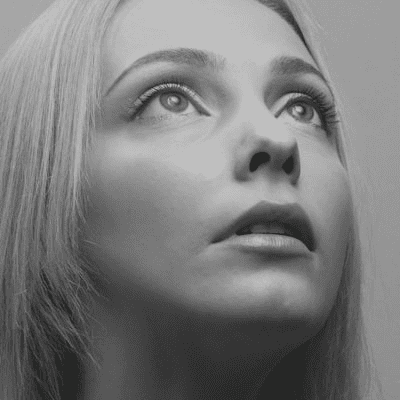 VINSI AI - Maria Lopez testimonial